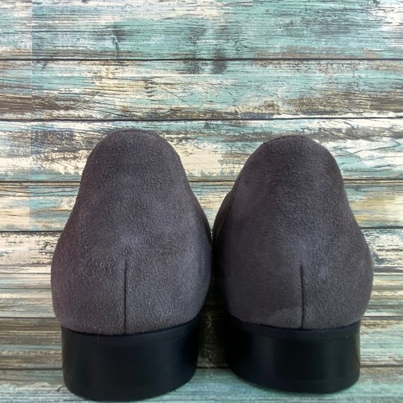 Clarks Un Blush Lo Loafer Shoe Womens Size 7N Gray Suede Comfort Slip Ons Flats - Picture 5 of 10